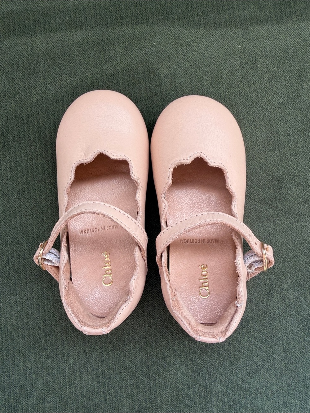 Chloe Pink Scalloped Leather Mary Jane Shoes, size 20 (4.5-5 US)